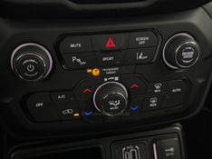 JEEP RENEGADE 1.3 LONGITUDE T270 TURBO 2022/2023 FOCAR VEÍCULOS CAXIAS DO SUL / Carros no Vale