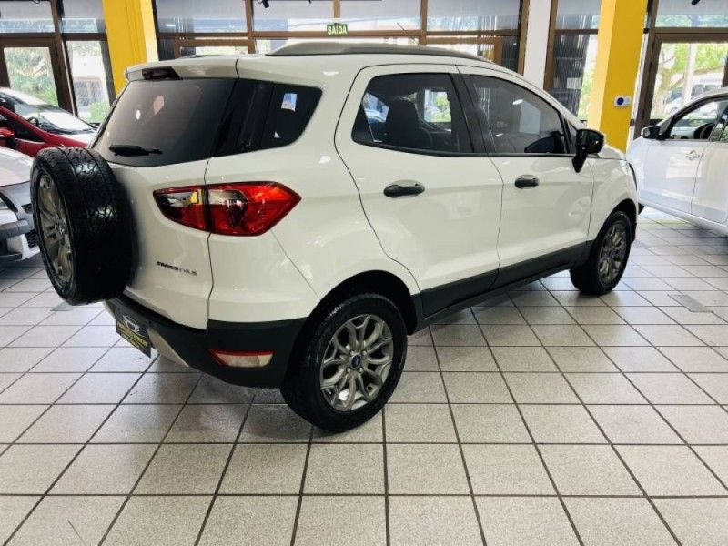 FORD ECOSPORT 1.6 FREESTYLE 16V 2015/2015 PRIME MULTIMARCAS CAXIAS DO SUL / Carros no Vale