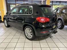 VOLKSWAGEN TIGUAN 2.0 TSI 16V TURBO TIPTRONIC 2011/2011 PRIME MULTIMARCAS CAXIAS DO SUL / Carros no Vale