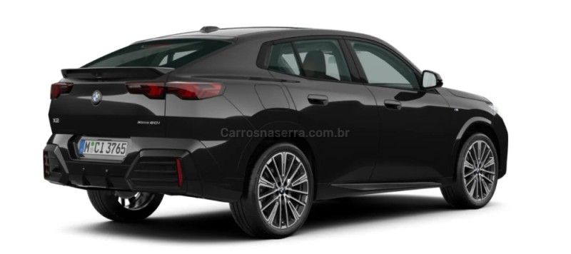 BMW X2 2.0 XDRIVE20I M SPORT 2024/2025 ÓTIMA CAR FLORES DA CUNHA / Carros no Vale