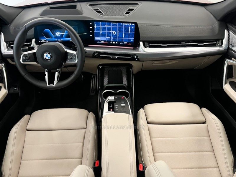 BMW X2 2.0 XDRIVE20I M SPORT 2024/2025 ÓTIMA CAR FLORES DA CUNHA / Carros no Vale