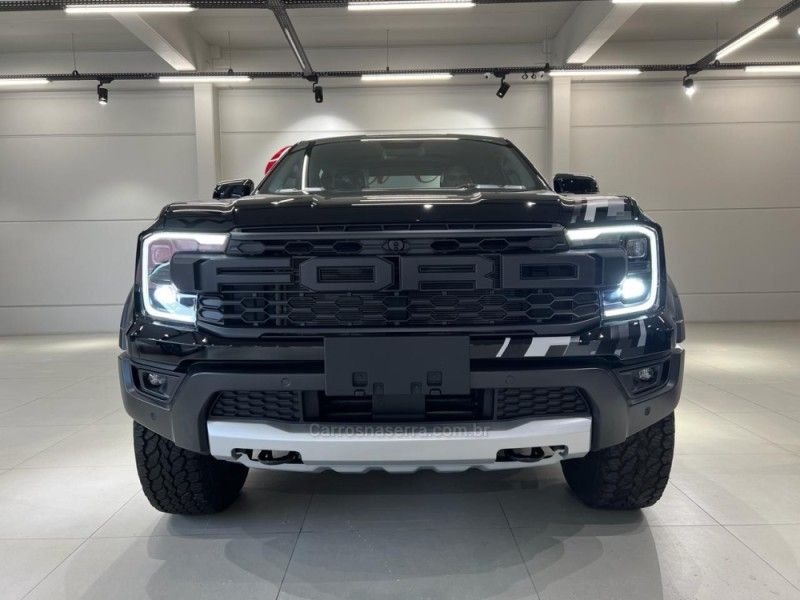 FORD RANGER 3.0 RAPTOR 4X4 V6 TURBO 2024/2025 ÓTIMA CAR FLORES DA CUNHA / Carros no Vale