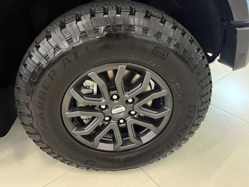 FORD RANGER 3.0 RAPTOR 4X4 V6 TURBO 2024/2025 ÓTIMA CAR FLORES DA CUNHA / Carros no Vale