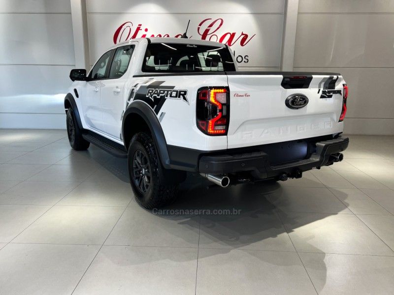 FORD RANGER 3.0 RAPTOR 4X4 V6 TURBO 2024/2025 ÓTIMA CAR FLORES DA CUNHA / Carros no Vale