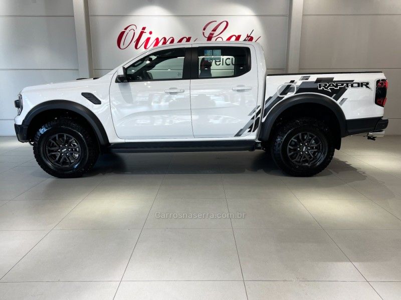 FORD RANGER 3.0 RAPTOR 4X4 V6 TURBO 2024/2025 ÓTIMA CAR FLORES DA CUNHA / Carros no Vale