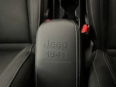 JEEP RENEGADE 1.3 LONGITUDE T270 16V TURBO 2024/2025 ÓTIMA CAR FLORES DA CUNHA / Carros no Vale