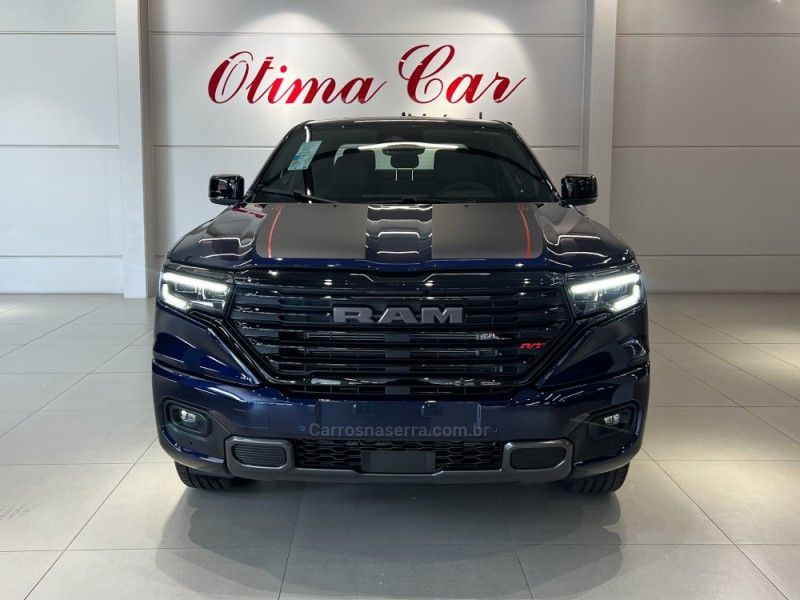 RAM RAMPAGE 2.0 HURRICANE R/T 4 4X4 TURBO 2024/2025 ÓTIMA CAR FLORES DA CUNHA / Carros no Vale