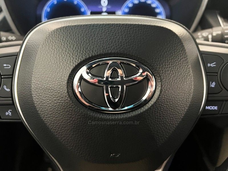 TOYOTA COROLLA 2.0 CROSS XRE 16V 2025/2026 ÓTIMA CAR FLORES DA CUNHA / Carros no Vale