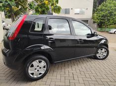 FORD FIESTA 1.0 SE 8V 2014/2014 AWD MULTIMARCAS LAJEADO / Carros no Vale