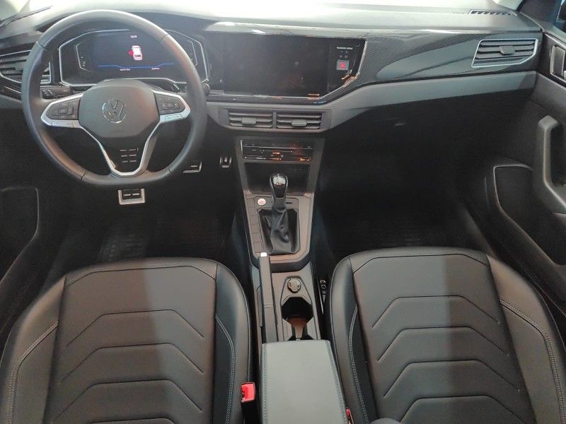 VOLKSWAGEN POLO 1.0 170 TSI 12V HIGHLINE 2023/2023 AWD MULTIMARCAS LAJEADO / Carros no Vale
