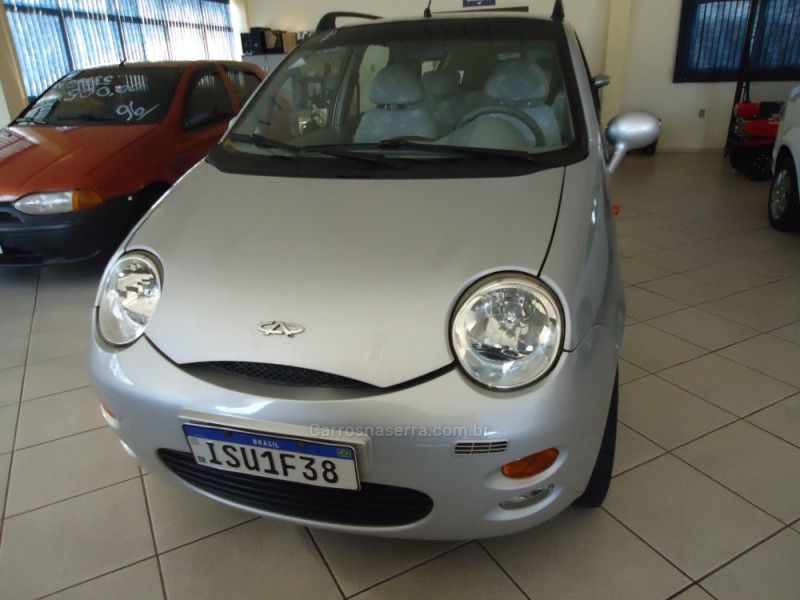 CHERY QQ 1.0 MPFI ACT 12V 2012/2012 BOURSCHEID CARROS E MOTOS SANTA CLARA DO SUL / Carros no Vale