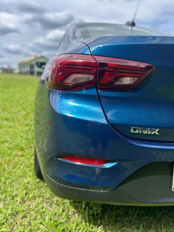 Chevrolet ONIX SEDAN PLUS LT 1.0 2024/2024 SÉRGIO VEÍCULOS TEUTÔNIA / Carros no Vale
