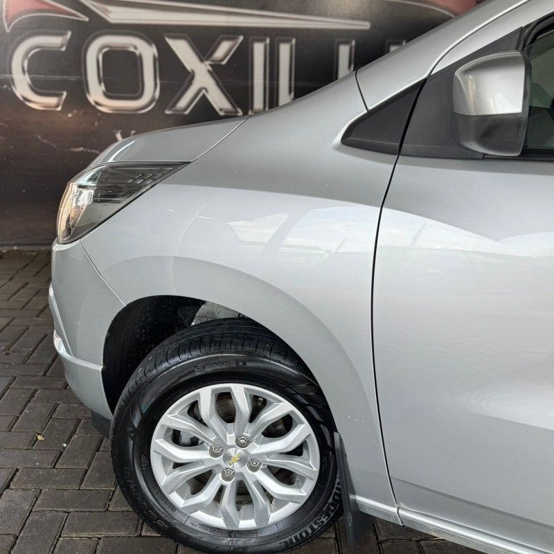 Chevrolet SPIN LTZ 1.8 2018/2018 SÉRGIO VEÍCULOS TEUTÔNIA / Carros no Vale
