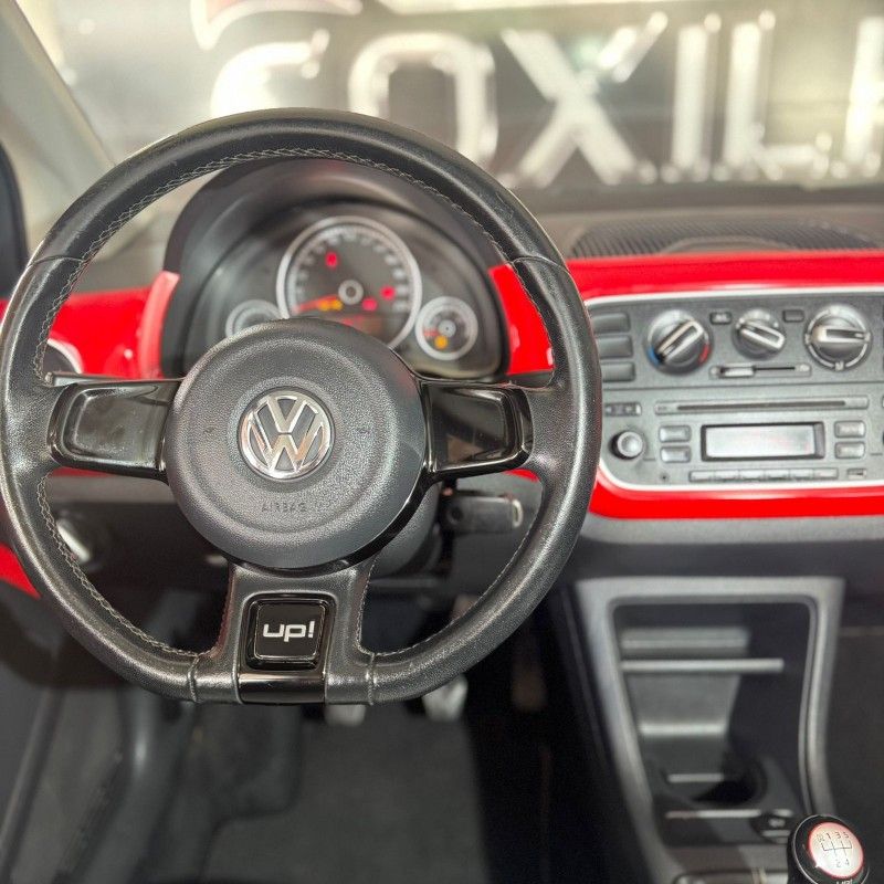Volkswagen UP CROSS 1.0 TSI 2016/2016 SÉRGIO VEÍCULOS TEUTÔNIA / Carros no Vale