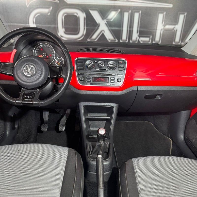 Volkswagen UP CROSS 1.0 TSI 2016/2016 SÉRGIO VEÍCULOS TEUTÔNIA / Carros no Vale