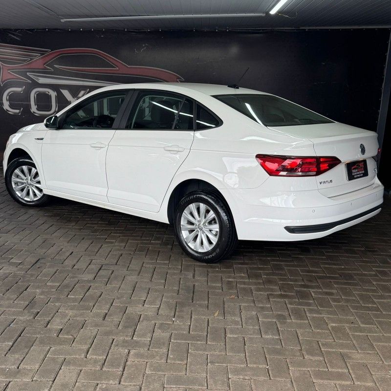 Volkswagen VIRTUS COMFORTLINE 1.0 200 TSI 2022/2022 SÉRGIO VEÍCULOS TEUTÔNIA / Carros no Vale