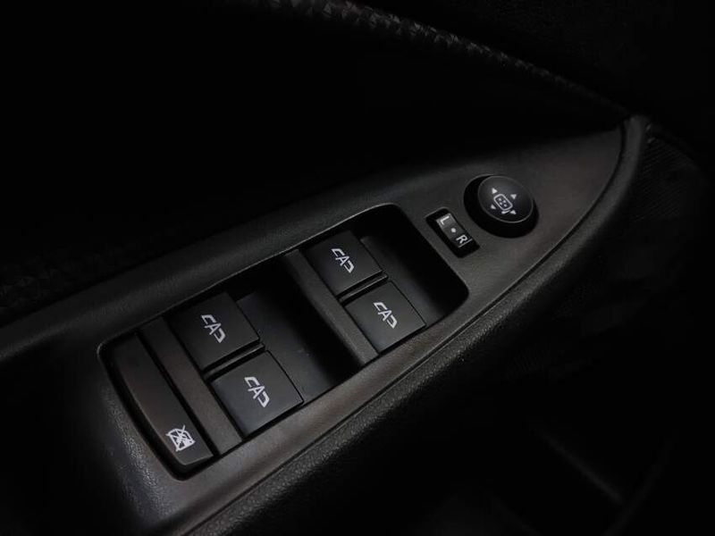 Chevrolet ONIX 1.0 FLEX LT MANUAL 2021/2022 BETIOLO NOVOS E SEMINOVOS LAJEADO / Carros no Vale