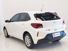 Chevrolet ONIX 1.0 FLEX LT MANUAL 2022/2023 BETIOLO NOVOS E SEMINOVOS LAJEADO / Carros no Vale