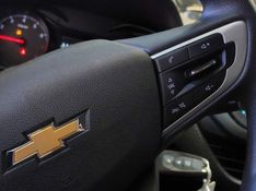 Chevrolet ONIX 1.0 FLEX MANUAL 2023/2024 BETIOLO NOVOS E SEMINOVOS LAJEADO / Carros no Vale