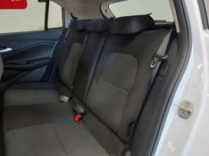 Chevrolet ONIX 1.0 FLEX MANUAL 2023/2024 BETIOLO NOVOS E SEMINOVOS LAJEADO / Carros no Vale