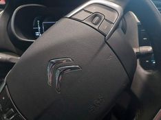 Citroen C4 LOUNGE 1.6 THP FLEX FEEL BVA 2018/2019 BETIOLO NOVOS E SEMINOVOS LAJEADO / Carros no Vale