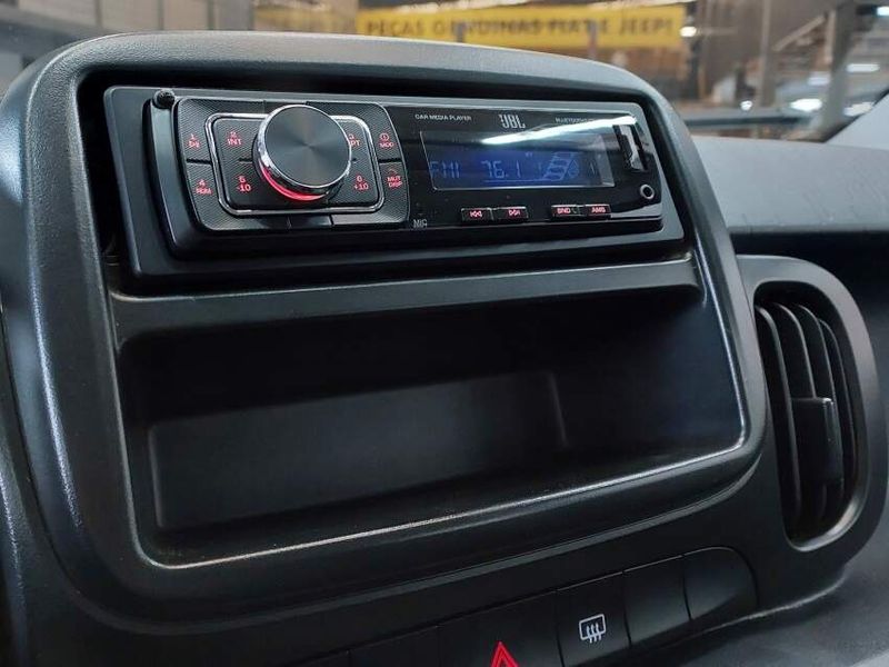 Fiat MOBI 1.0 EVO FLEX LIKE MANUAL 2021/2022 BETIOLO NOVOS E SEMINOVOS LAJEADO / Carros no Vale