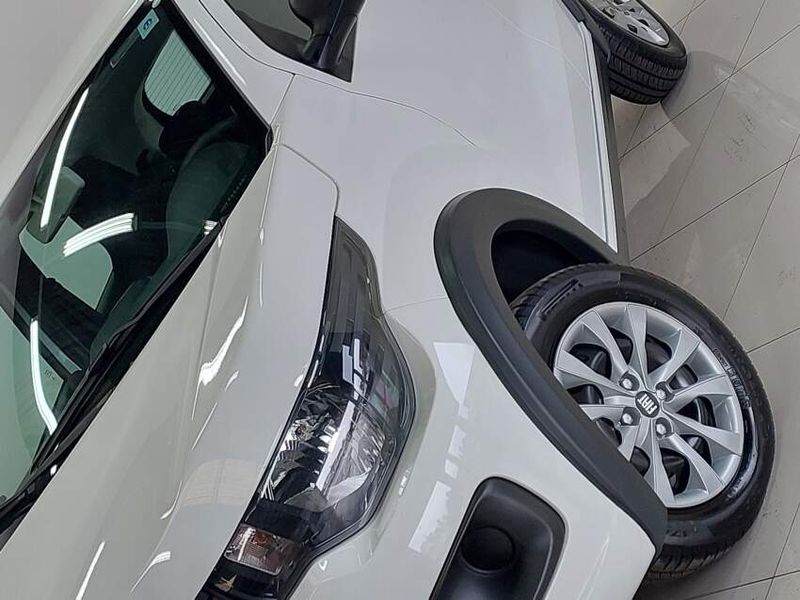 Fiat MOBI 1.0 EVO FLEX LIKE MANUAL 2021/2022 BETIOLO NOVOS E SEMINOVOS LAJEADO / Carros no Vale