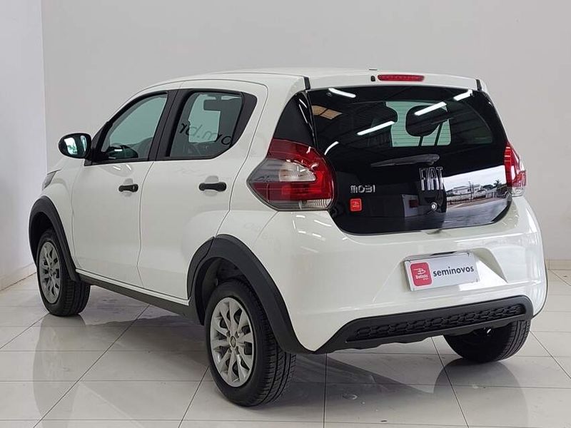 Fiat MOBI 1.0 EVO FLEX LIKE MANUAL 2021/2022 BETIOLO NOVOS E SEMINOVOS LAJEADO / Carros no Vale