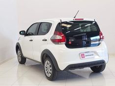 Fiat MOBI 1.0 EVO FLEX LIKE MANUAL 2022/2023 BETIOLO NOVOS E SEMINOVOS LAJEADO / Carros no Vale