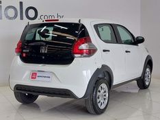 Fiat MOBI 1.0 EVO FLEX LIKE MANUAL 2021/2022 BETIOLO NOVOS E SEMINOVOS LAJEADO / Carros no Vale