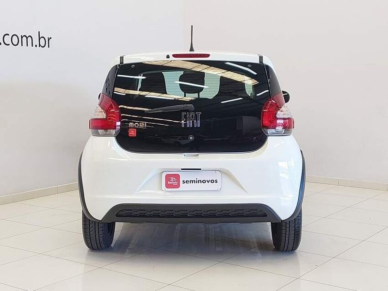 Fiat MOBI 1.0 EVO FLEX LIKE MANUAL 2022/2023 BETIOLO NOVOS E SEMINOVOS LAJEADO / Carros no Vale