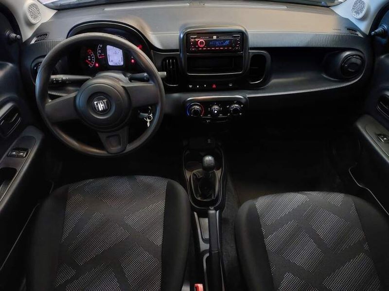 Fiat MOBI 1.0 EVO FLEX LIKE MANUAL 2022/2023 BETIOLO NOVOS E SEMINOVOS LAJEADO / Carros no Vale