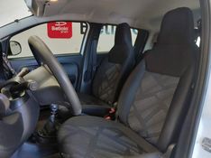 Fiat MOBI 1.0 EVO FLEX LIKE MANUAL 2022/2023 BETIOLO NOVOS E SEMINOVOS LAJEADO / Carros no Vale