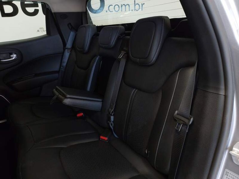 Fiat TORO 2.0 16V TURBO DIESEL VOLCANO 4WD AT9 2022/2023 BETIOLO NOVOS E SEMINOVOS LAJEADO / Carros no Vale