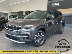 JEEP COMMANDER 1.3 T270 TURBO FLEX LIMITED AT6 2024/2025 BETIOLO NOVOS E SEMINOVOS LAJEADO / Carros no Vale