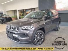 JEEP COMPASS 1.3 T270 TURBO FLEX SPORT AT6 2025/2025 BETIOLO NOVOS E SEMINOVOS LAJEADO / Carros no Vale