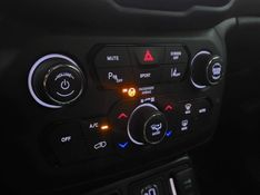 JEEP RENEGADE 1.3 T270 TURBO FLEX LONGITUDE AT6 2022/2023 BETIOLO NOVOS E SEMINOVOS LAJEADO / Carros no Vale