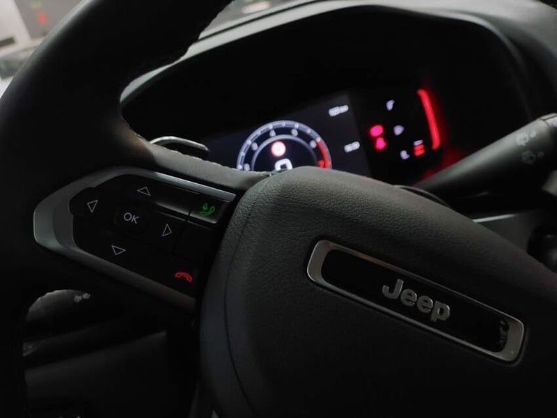 JEEP RENEGADE 1.3 T270 TURBO FLEX LONGITUDE AT6 2022/2023 BETIOLO NOVOS E SEMINOVOS LAJEADO / Carros no Vale
