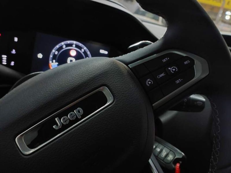 JEEP RENEGADE 1.3 T270 TURBO FLEX LONGITUDE AT6 2022/2023 BETIOLO NOVOS E SEMINOVOS LAJEADO / Carros no Vale