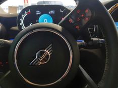 Mini COOPER 2.0 16V TWINPOWER GASOLINA S SPORT 2P STEPTRONIC 2023/2023 BETIOLO NOVOS E SEMINOVOS LAJEADO / Carros no Vale