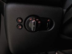 Mini COOPER 2.0 16V TWINPOWER GASOLINA S SPORT 2P STEPTRONIC 2023/2023 BETIOLO NOVOS E SEMINOVOS LAJEADO / Carros no Vale