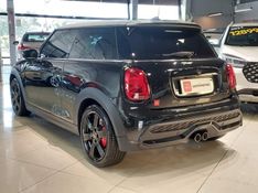 Mini COOPER 2.0 16V TWINPOWER GASOLINA S SPORT 2P STEPTRONIC 2023/2023 BETIOLO NOVOS E SEMINOVOS LAJEADO / Carros no Vale