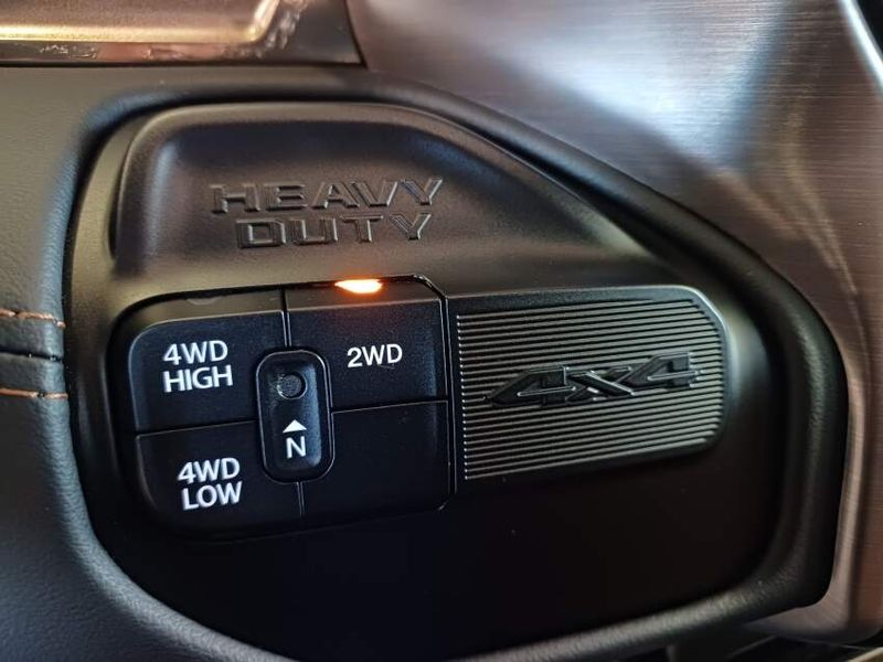 Ram 3500 6.7 I6 TURBO DIESEL LIMITED LONGHORN CD 4X4 AUTOMÁTICO 2024/2024 BETIOLO NOVOS E SEMINOVOS LAJEADO / Carros no Vale