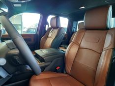 Ram 3500 6.7 I6 TURBO DIESEL LIMITED LONGHORN CD 4X4 AUTOMÁTICO 2024/2024 BETIOLO NOVOS E SEMINOVOS LAJEADO / Carros no Vale
