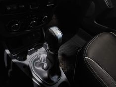 Renault DUSTER OROCH 2.0 16V HI-FLEX DYNAMIQUE AUTOMÁTICO 2018/2019 BETIOLO NOVOS E SEMINOVOS LAJEADO / Carros no Vale