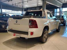 Renault DUSTER OROCH 2.0 16V HI-FLEX DYNAMIQUE AUTOMÁTICO 2018/2019 BETIOLO NOVOS E SEMINOVOS LAJEADO / Carros no Vale