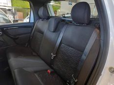 Renault DUSTER OROCH 2.0 16V HI-FLEX DYNAMIQUE AUTOMÁTICO 2018/2019 BETIOLO NOVOS E SEMINOVOS LAJEADO / Carros no Vale