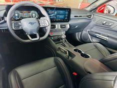 Ford MUSTANG 5.0 V8 GASOLINA GT PERFORMANCE SELECTSHIFT 2024/2024 CASTELLAN E TOMAZONI MOTORS CAXIAS DO SUL / Carros no Vale