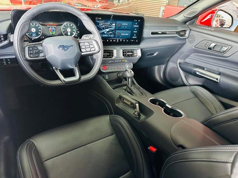 Ford MUSTANG 5.0 V8 GASOLINA GT PERFORMANCE SELECTSHIFT 2024/2024 CASTELLAN E TOMAZONI MOTORS CAXIAS DO SUL / Carros no Vale