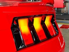 Ford MUSTANG 5.0 V8 GASOLINA GT PERFORMANCE SELECTSHIFT 2024/2024 CASTELLAN E TOMAZONI MOTORS CAXIAS DO SUL / Carros no Vale